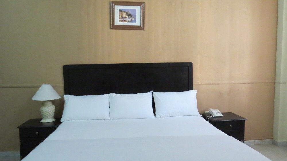 Hotel Marney אגואסקליינטס מראה חיצוני תמונה